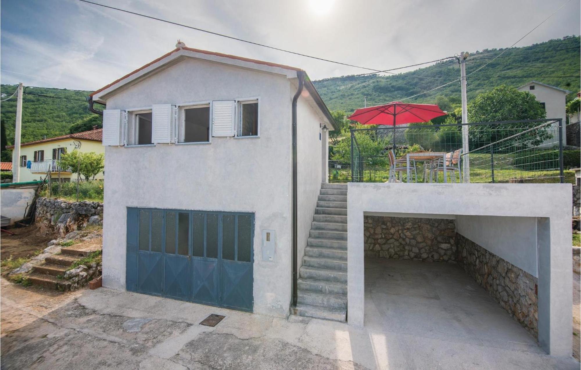 Nice Home In Martina With Kitchen Екстер'єр фото